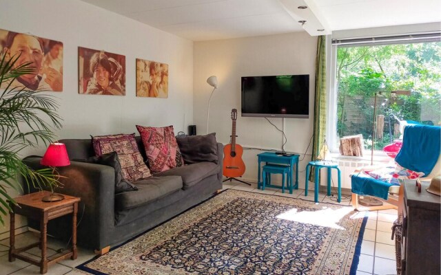 Beautiful Home in Rekem-lanaken With Wifi and 2 Bedrooms