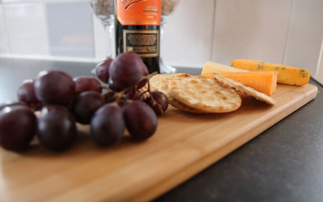 Ideal Lodgings in Bury - Whitefield