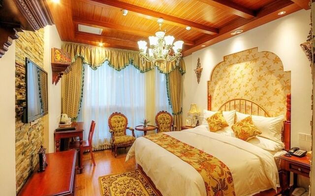 Weese Theme Hotel West Railway Station Branch