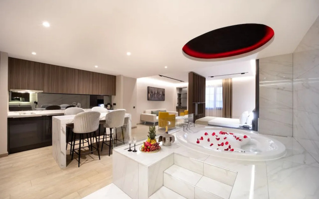 Nish Palace Besiktas