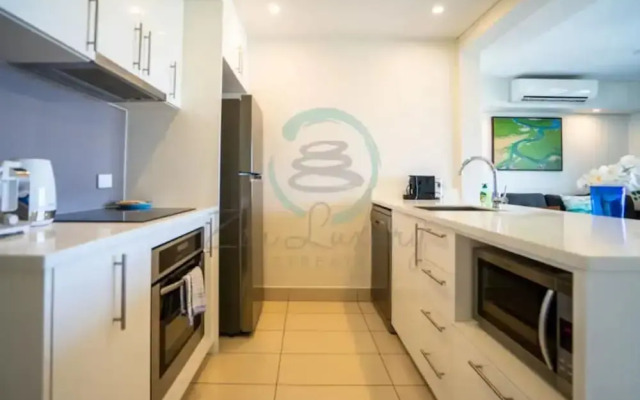 Zen Ocean Pebble 1-br 1-ba Sea View Retreat
