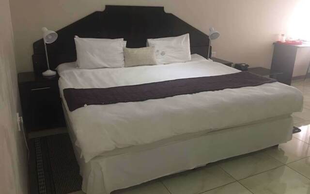 Eagle Suites Guest House