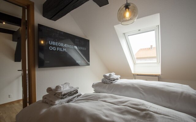 Stylish two floor Deluxe Apartment