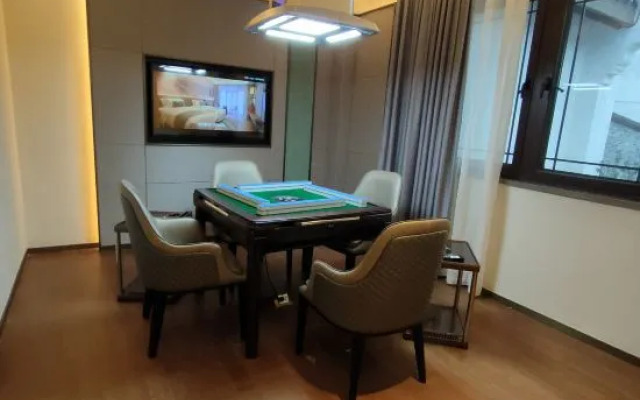 Savile Taoyuan Mountain Residence Hotel (Wugongshan Visitor Center)