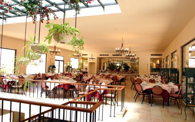 Petra Palace Hotel