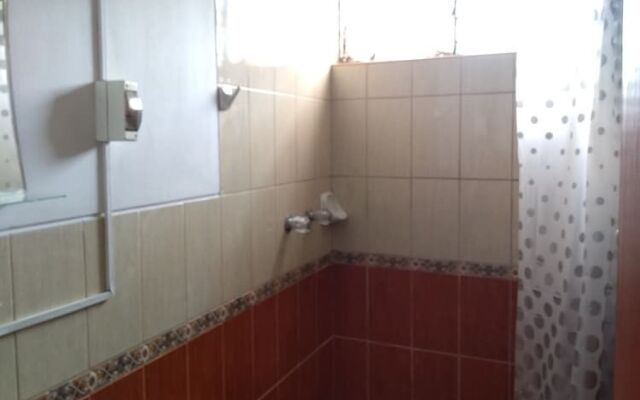 Hostal Vista al Lago