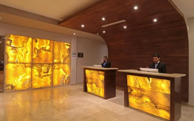 Bluu Hotel