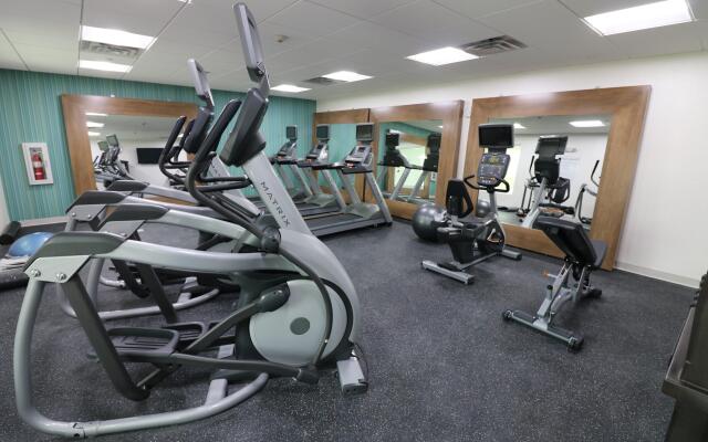 Holiday Inn Express & Suites Coffeyville by IHG