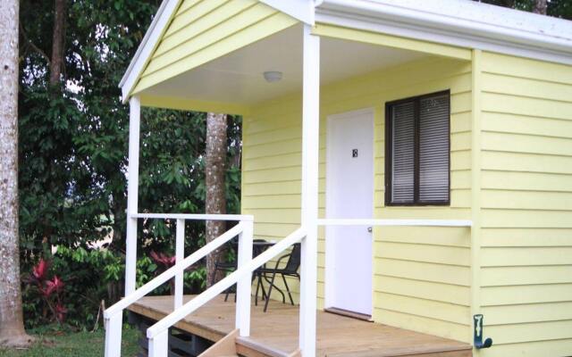 Mossman Resort Holiday Villas