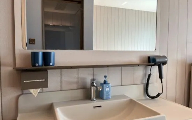 HanTing Hotel (Shanghai Jiading Bailian Shopping Center)