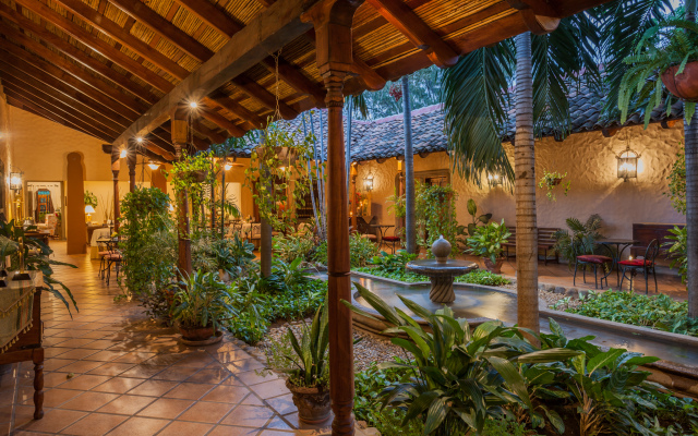 Hotel Los Robles