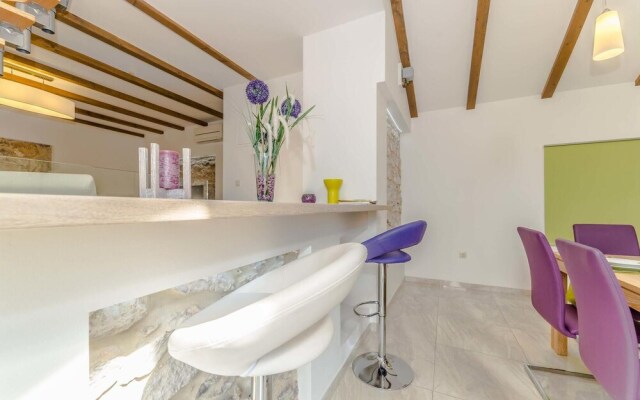 Nice Home in Zadar With Wifi and 4 Bedrooms