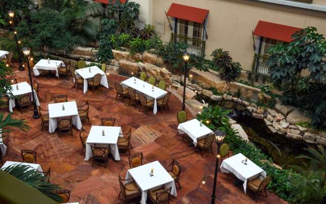 Woolley’s Classic Suites