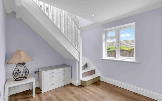 Sea Downs House With Free Parking By My Getaways