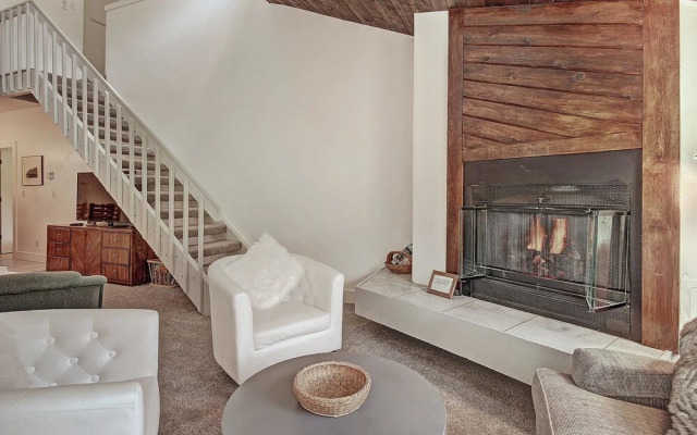 Newly Remodeled Ski-In Ski-Out Right By The Lift - FP304 by RedAwning