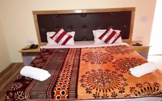 Hotel Khakshal Chubi