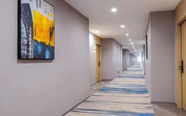Sanqing Hotel (Baiyun Mountain Branch of Guangzhou Sports Center)