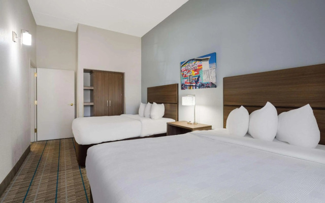 MainStay Suites Wilmington - University Area