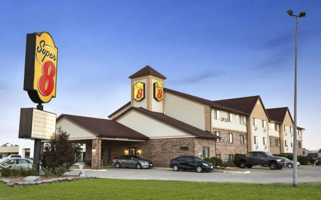Super 8 Carbondale