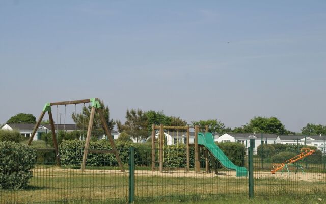 Quiet Holiday Home in Loire by the Sea