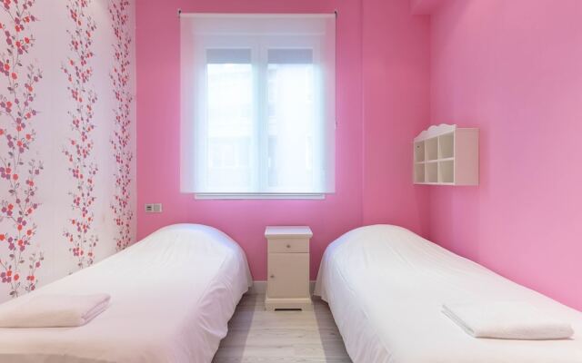 Volantin II Apartment by Aston Rentals
