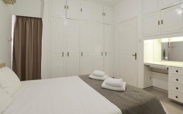 Spacious&Amazing 4 Bdr,*Nicosia* Newly Renovated