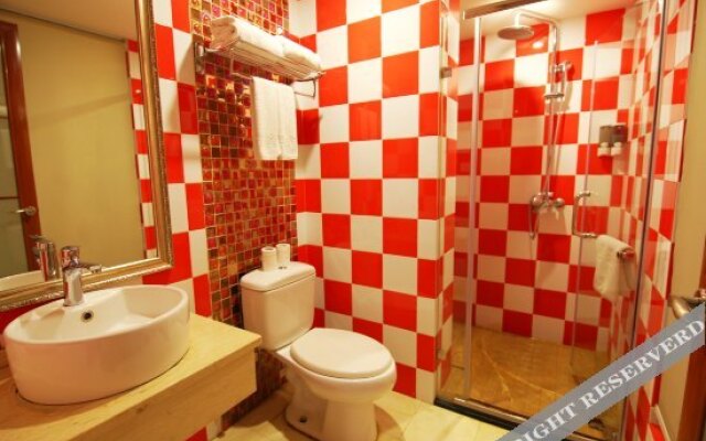 Ruijin Exotic Hotel (Chongqing North Railway Station Store)