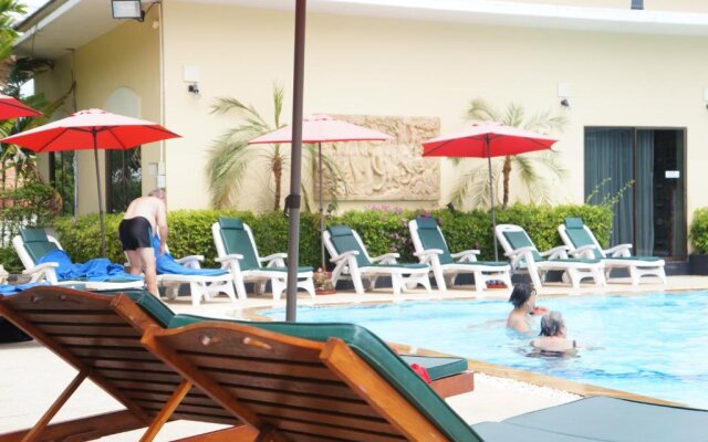The Oriental Tropical Beach at VIP Chain Resort
