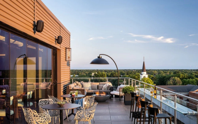 Moxy Springfield Downtown