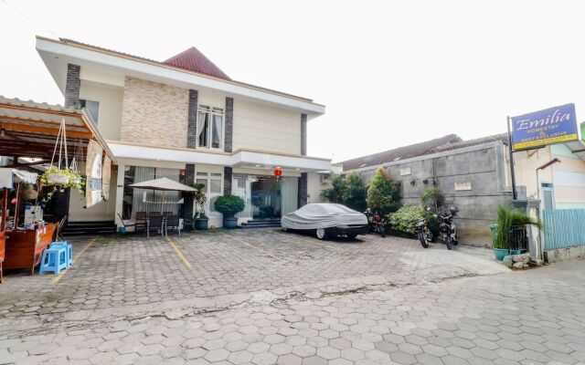 Emilia Homestay