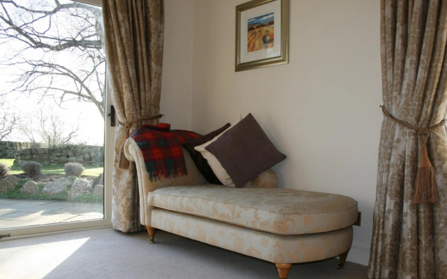 Broomfields Country House