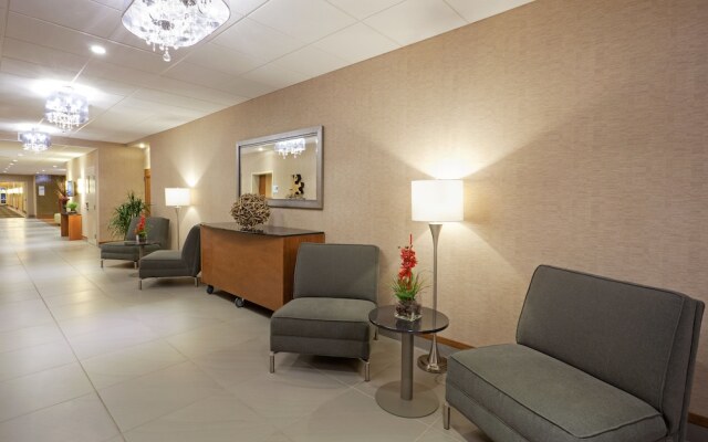 Holiday Inn Express Hotel Saint - Hyacinthe, an IHG Hotel