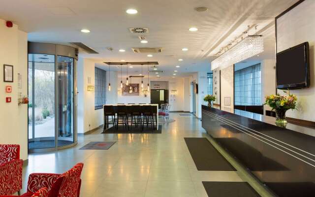 B&B HOTEL Brussels East Woluwe