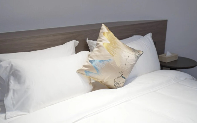 Unicorn Rocket Resort