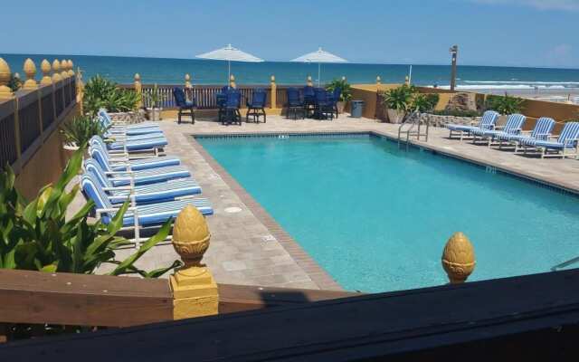 La Bella Oceanfront Inn