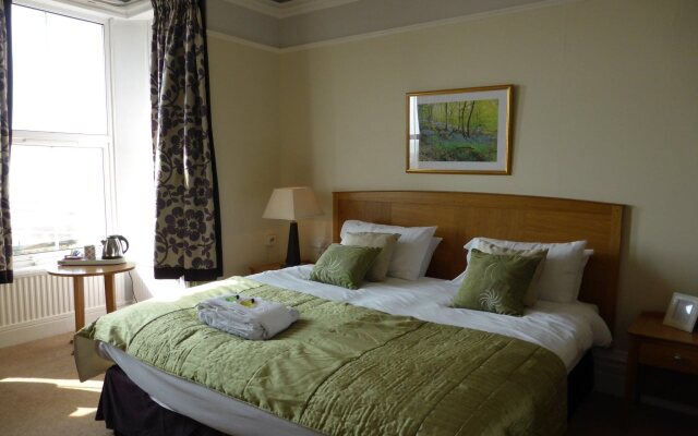 Bailey Ground Lodge
