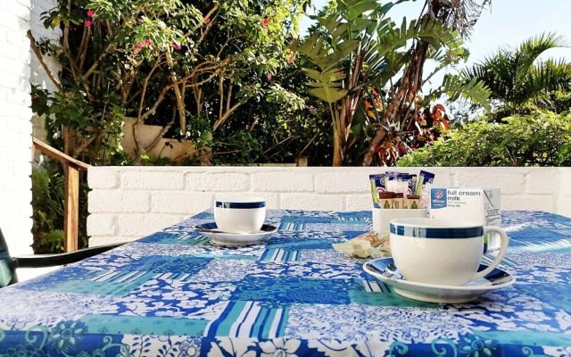 Boathouse Bed and Biscuit - Lower Deck