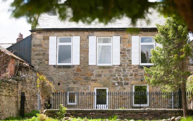 White Swan Cottage