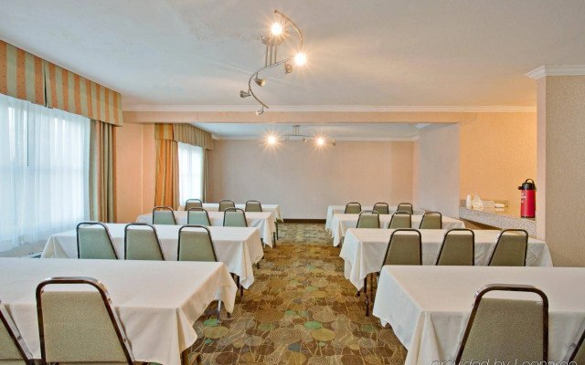Best Western Plus La Mesa San Diego