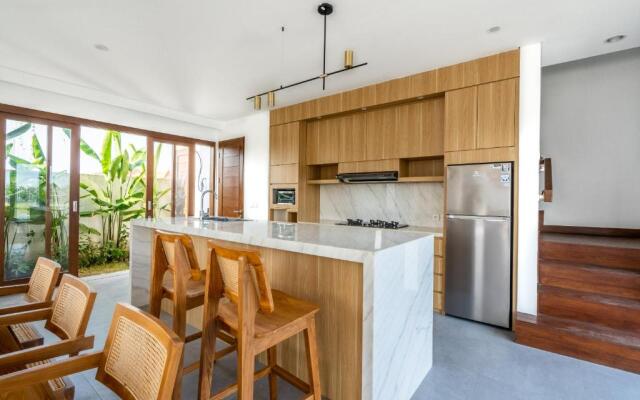 Om Cemagi Beach Villa