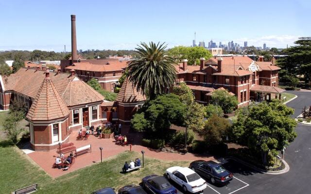 Yarra House Campus Summer Stays