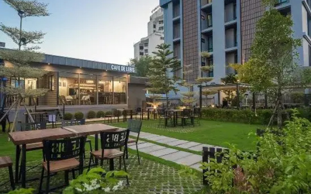 Le Bis Hotel