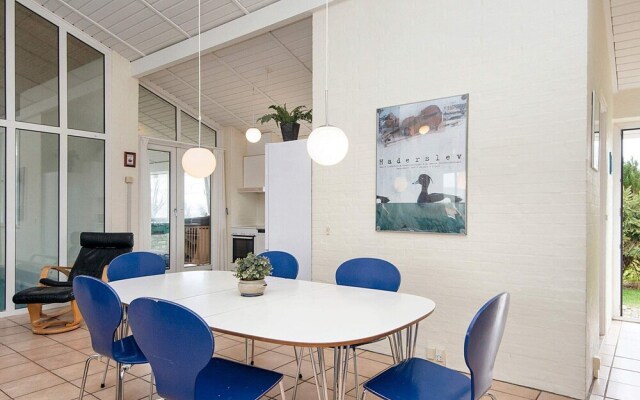 10 Person Holiday Home in Haderslev-by Traum