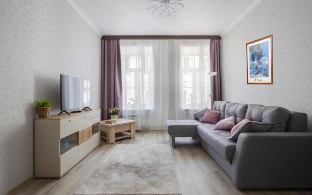 UPiter (ЮПитер) на набережной Адмиралтейская 10