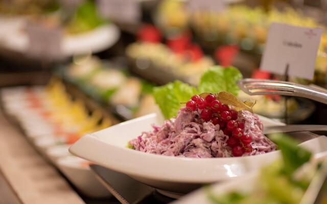 Crowne Plaza Duqm