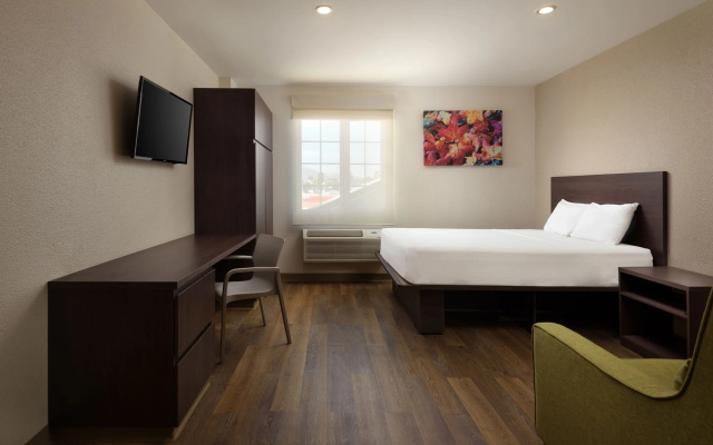 Extended Suites Saltillo Galerías