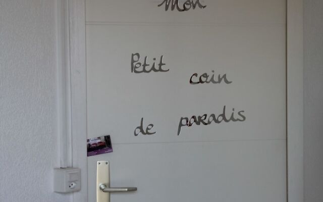 chez moumie