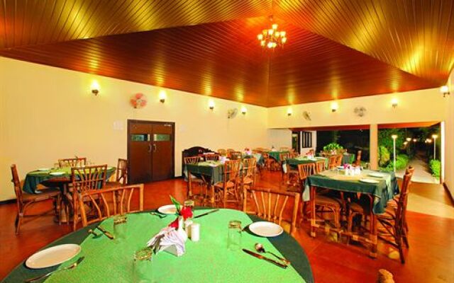 Leisure Vacations Goldfield Lake Resort
