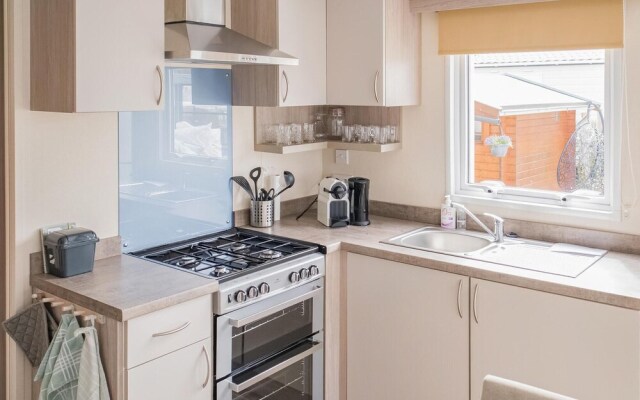 Nice Home in Renesse With 3 Bedrooms and Wifi