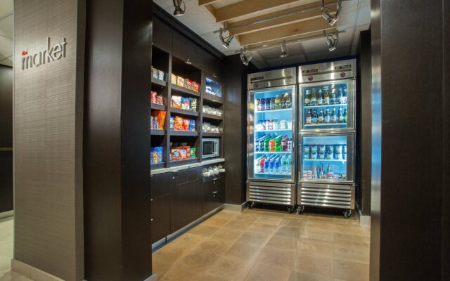 Courtyard by Marriott Raynham